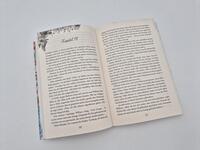 Außenansicht des Buches „Die verwunschene Büchervilla in der Silver Lane“