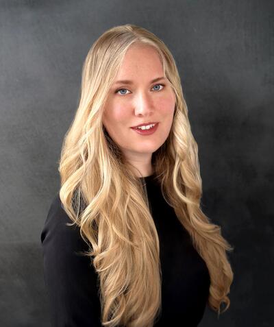 Foto von Elise Kova