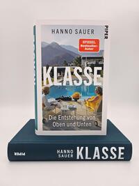 Außenansicht des Buches „Klasse“
