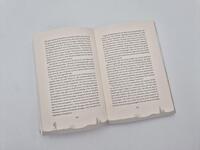 Außenansicht des Buches „Fühlt sich nach Leben an“