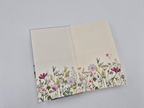 Außenansicht des Buches „Landwissen!“