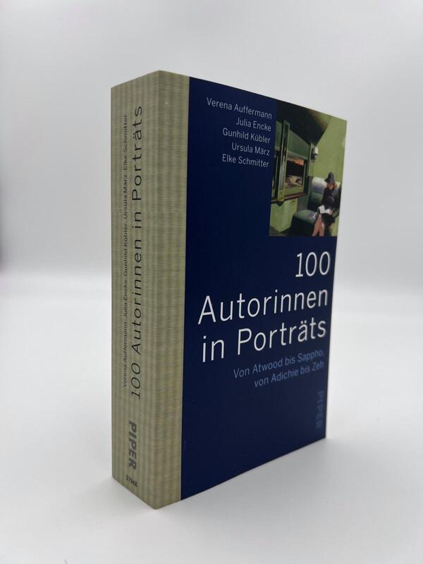 Innenansicht des Buches „100 Autorinnen in Porträts“