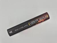 Außenansicht des Buches „Verity Guild (Deluxe-Ausgabe)“