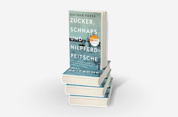 Bücherstapel des Buches „Zucker, Schnaps und Nilpferdpeitsche“