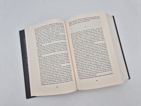 Außenansicht des Buches „Alkibiades“
