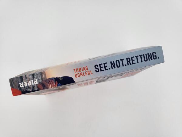 Innenansicht des Buches „See. Not. Rettung.“