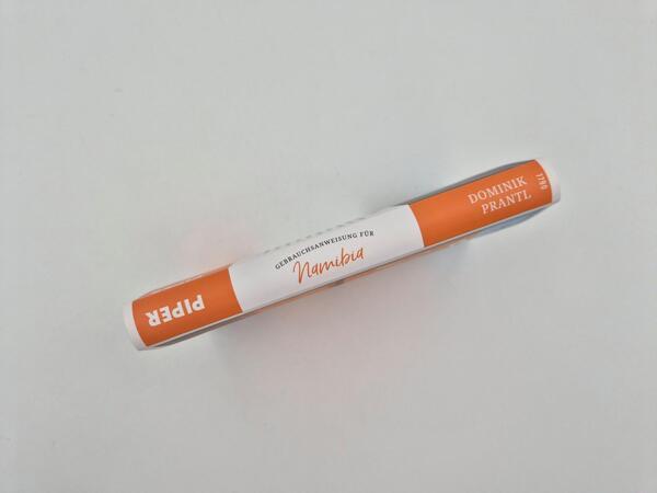 Außenansicht des Buches „Gebrauchsanweisung für Namibia“