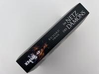 Innenansicht des Buches „Im Netz des Dämons“
