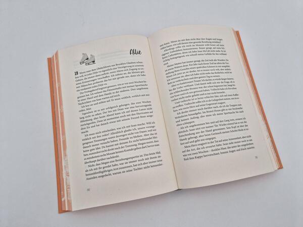 Außenansicht des Buches „The Score – Mitten ins Herz“
