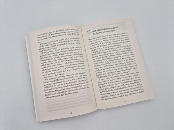 Außenansicht des Buches „Crazy Rich“