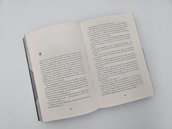 Außenansicht des Buches „Racheritual“