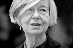 Verena Auffermann