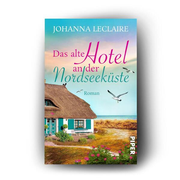 Außenansicht des Buches „Das alte Hotel an der Nordseeküste“