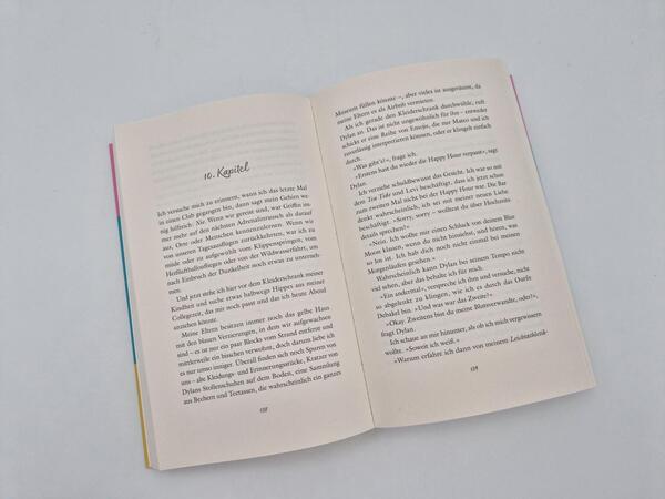 Außenansicht des Buches „The Break-Up Pact“
