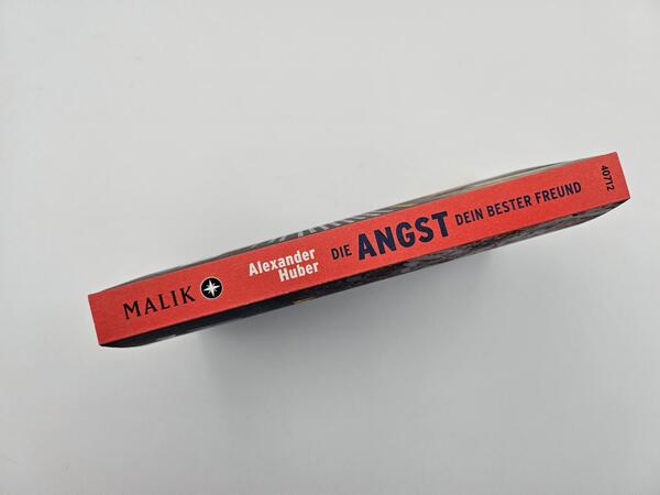 Außenansicht des Buches „Die Angst, dein bester Freund“