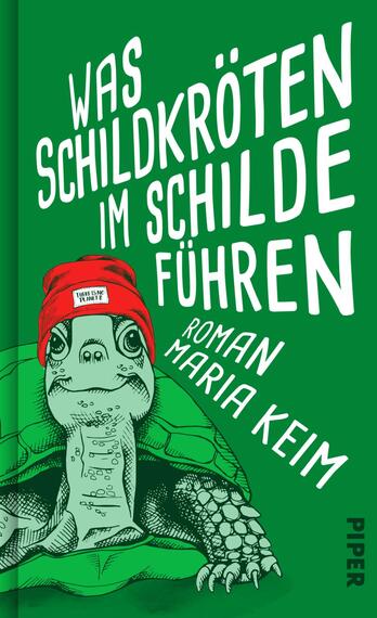 Das Buchcover zeigt eine humorvolle Illustration einer Schildkröte, die einen roten Beanie mit der Aufschrift „think love“ trägt. Der Hintergrund ist in einem kräftigen Grün gehalten. In großen, weißen Buchstaben steht der Titel „WAS SCHILDKRÖTEN IM SCHILDE FÜHREN“ an der Oberseite, während der Autorennamen „MARIA KEIM“ in einer kleineren, weißen Schriftart darunter platziert ist. Die Mischung aus Farben und Illustrationen vermittelt eine leichte, verspielte Atmosphäre.