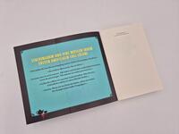 Außenansicht des Buches „Tee, Tod und die versiegelte Tür“