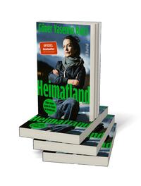 Bücherstapel des Buches „Heimatland“
