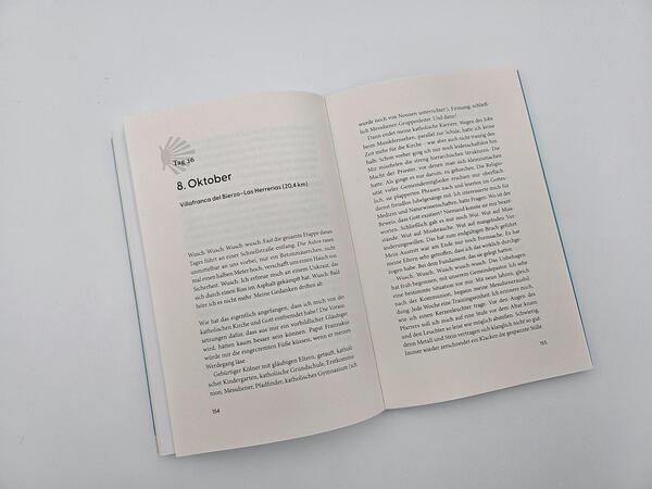 Außenansicht des Buches „Leichtes Herz und schwere Beine“