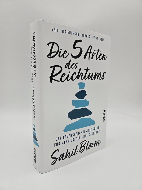 Außenansicht des Buches „Die 5 Arten des Reichtums“