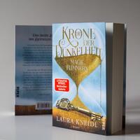 Außenansicht des Buches „Die Krone der Dunkelheit“