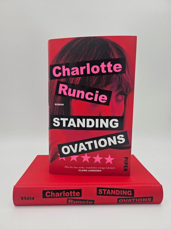 Außenansicht des Buches „Standing Ovations“