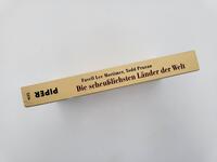 Innenansicht des Buches „Die scheußlichsten Länder der Welt“