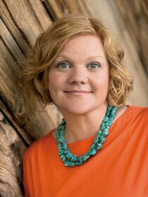 Kelly  Sundberg