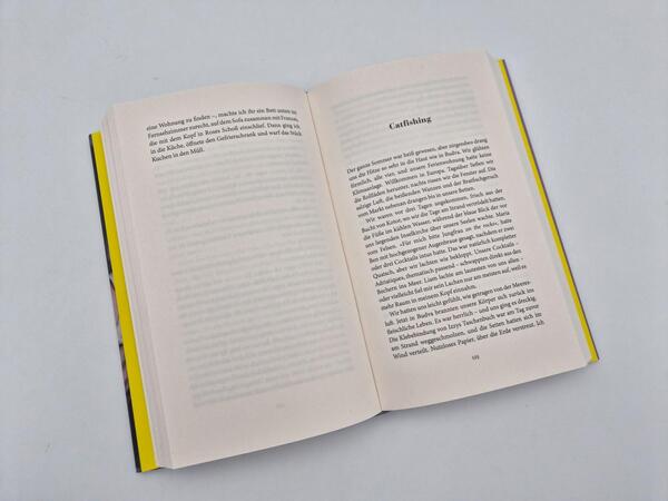 Außenansicht des Buches „Konstellationen“