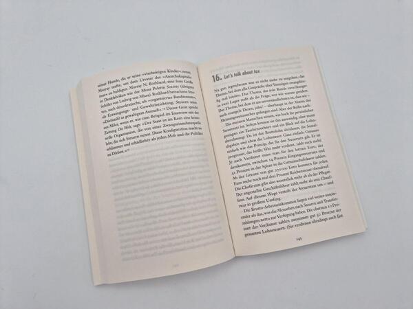 Außenansicht des Buches „Crazy Rich“