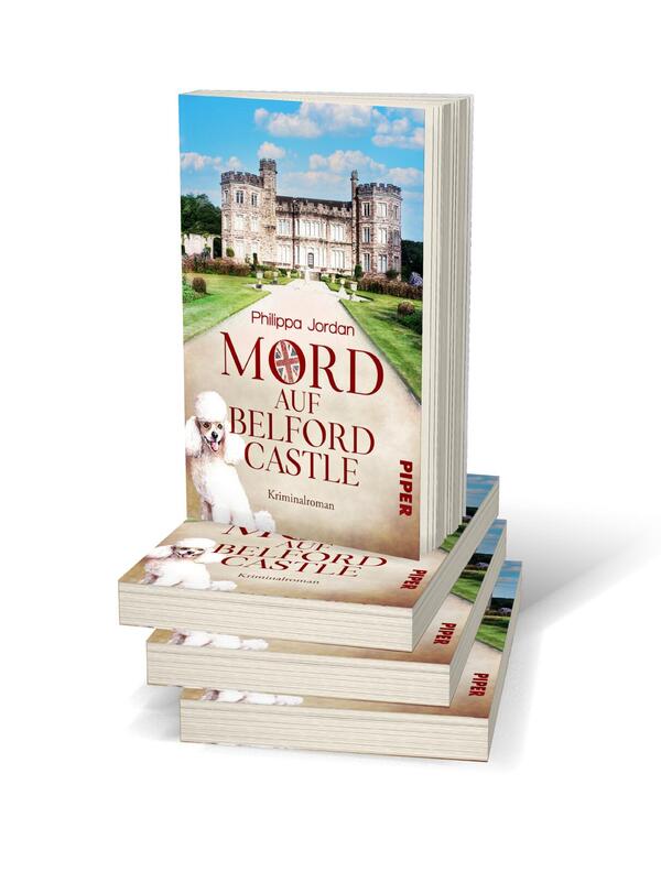 Bücherstapel des Buches „Mord auf Belford Castle“