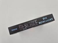 Außenansicht des Buches „Die Schlucht“