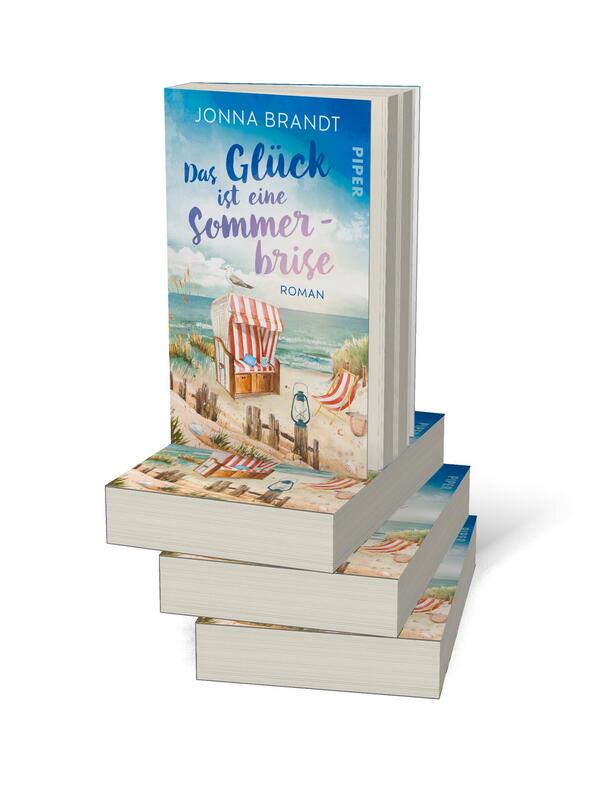 Bücherstapel des Buches „Das Glück ist eine Sommerbrise“