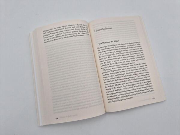 Außenansicht des Buches „Als Licht das Dunkel durchdrang“