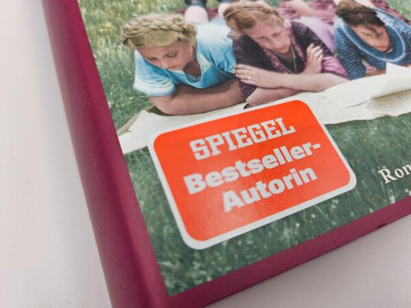 Außenansicht des Buches „Der Kuckuck“