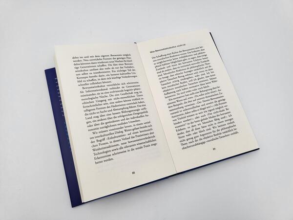 Innenansicht des Buches „Bewusstseinskultur“