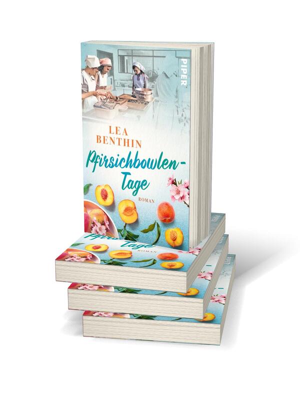 Bücherstapel des Buches „Pfirsichbowlen-Tage“