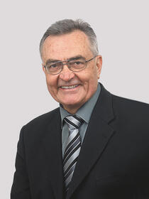 Stefan Weinfurter