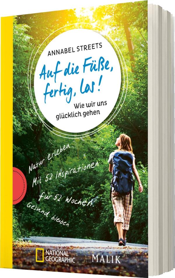 Das Buchcover zeigt einen sonnendurchfluteten Waldweg, der zur Erkundung einlädt. In leuchtenden Farben gestaltet, dominiert ein frisches Grün, ergänzt durch einen gelben Rand. Oben steht der Titel „Auf die Füße, fertig, los!“ in einer verspielten, blauen Schrift, gefolgt von einem Untertitel in klarer, grauer Typografie. Unterhalb des Titels befindet sich die Aufschrift „Natur erleben – Mit 52 Inspirationen für 52 Wochen – Gesund bleiben“ in weißer Schrift auf einem orangefarbenen Hintergrund.