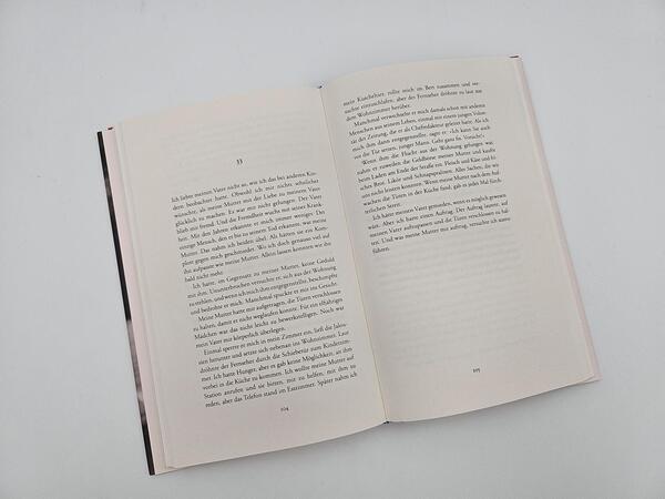 Außenansicht des Buches „Biarritz“