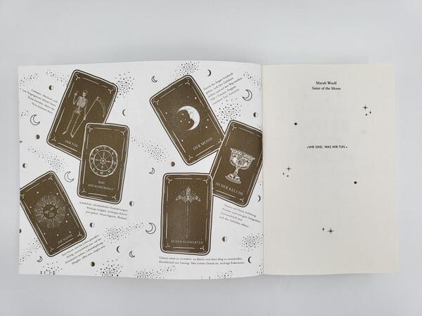 Innenansicht des Buches „Sister of the Moon“