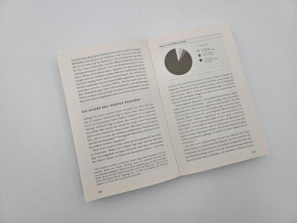 Innenansicht des Buches „Think Again – Die Kraft des flexiblen Denkens“