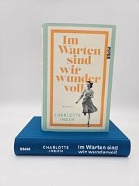 Außenansicht des Buches „Im Warten sind wir wundervoll“