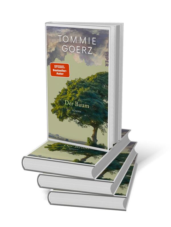 Bücherstapel des Buches „Der Baum“