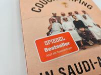 Außenansicht des Buches „Couchsurfing in Saudi-Arabien“