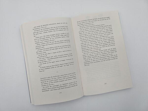 Außenansicht des Buches „Falling for Gage. Unerwartet nah“