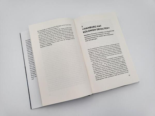 Innenansicht des Buches „Zucker, Schnaps und Nilpferdpeitsche“