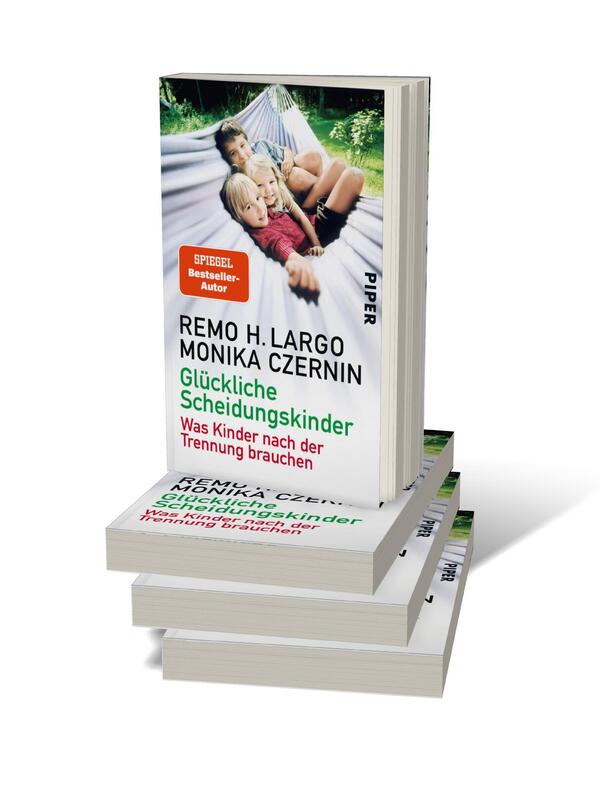Bücherstapel des Buches „Glückliche Scheidungskinder“