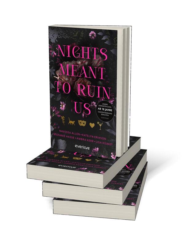 Bücherstapel des Buches „Nights meant to ruin us“