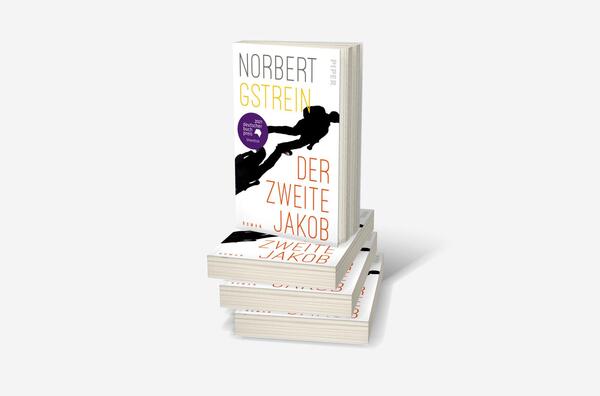 Bücherstapel des Buches „Der zweite Jakob“